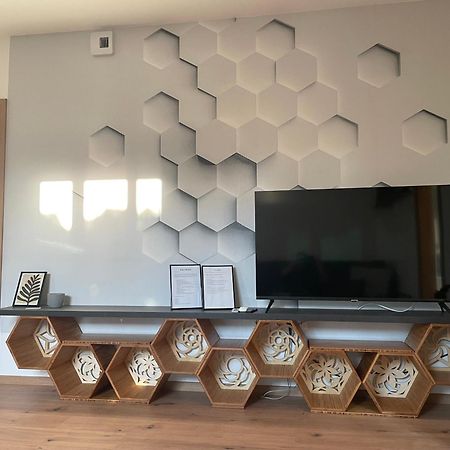 Hexagon Apartman Szeged Exteriör bild